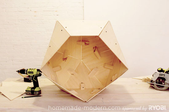 HomeMade Modern EP13 Geometric Dog House