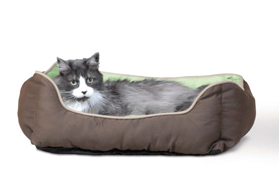 K&H Lounge Sleeper Self-Warming Pet Bed