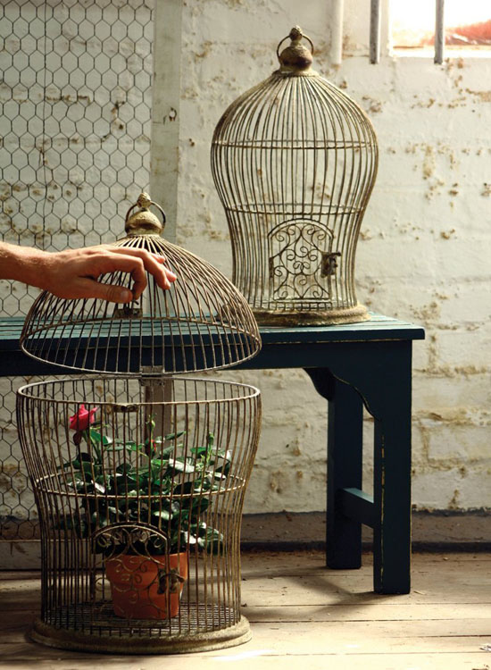 Decorative Antique Nesting Wire Bird Cages (Set of 2)